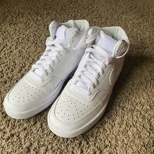 Nike hightop sneakers